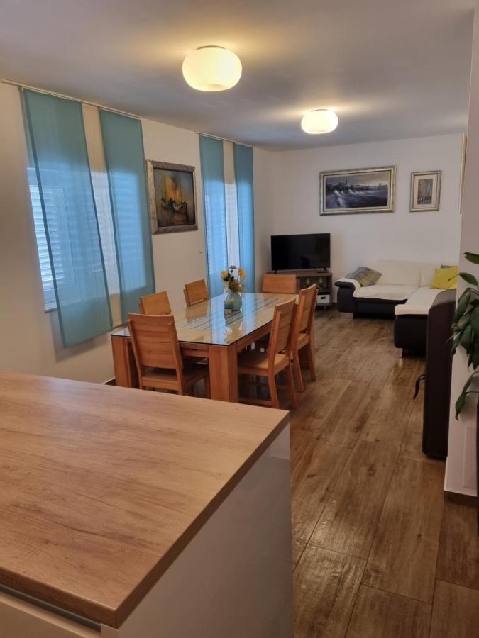 Apartments Jadran Primošten Dış mekan fotoğraf